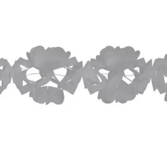 Creative Converting Tissue Gray Garland Party Decor 10' Long Birthday Wedding - Picture 2 of 3